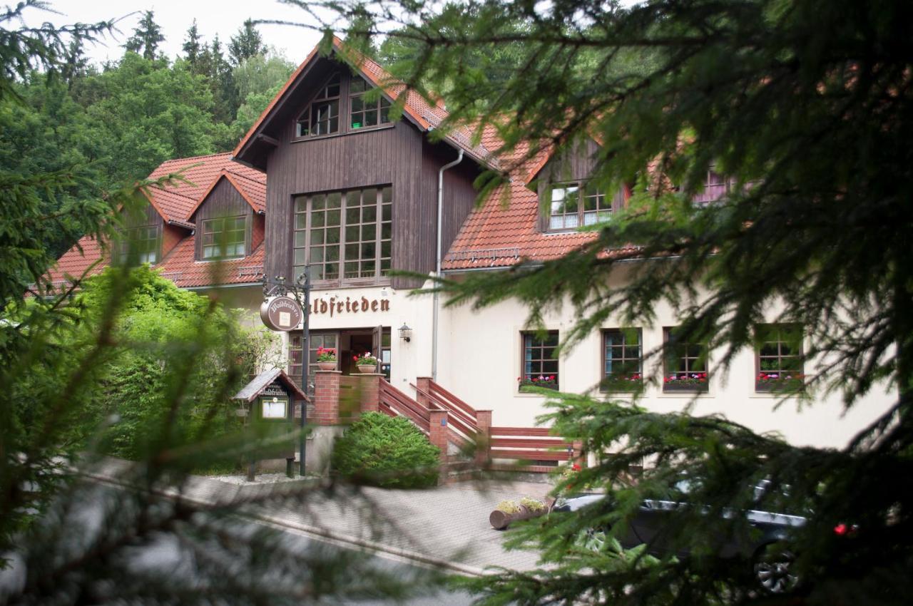 Waldfrieden Waldheim Hotell Exteriör bild